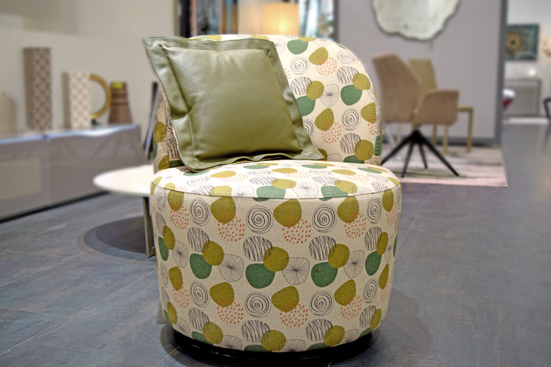 World - Fauteuil Cabriolet tissu Pivotant