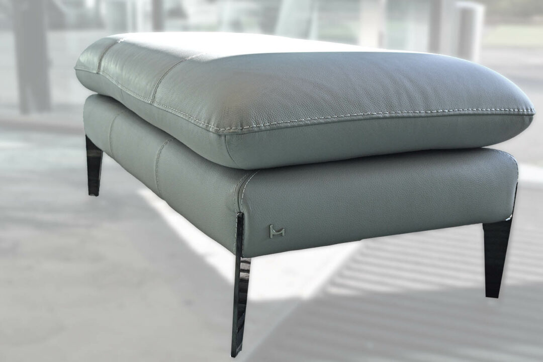 Monnalisa - Canapé tissu 3PL. + Dormeuse cuir + Pouf cuir – Image 5