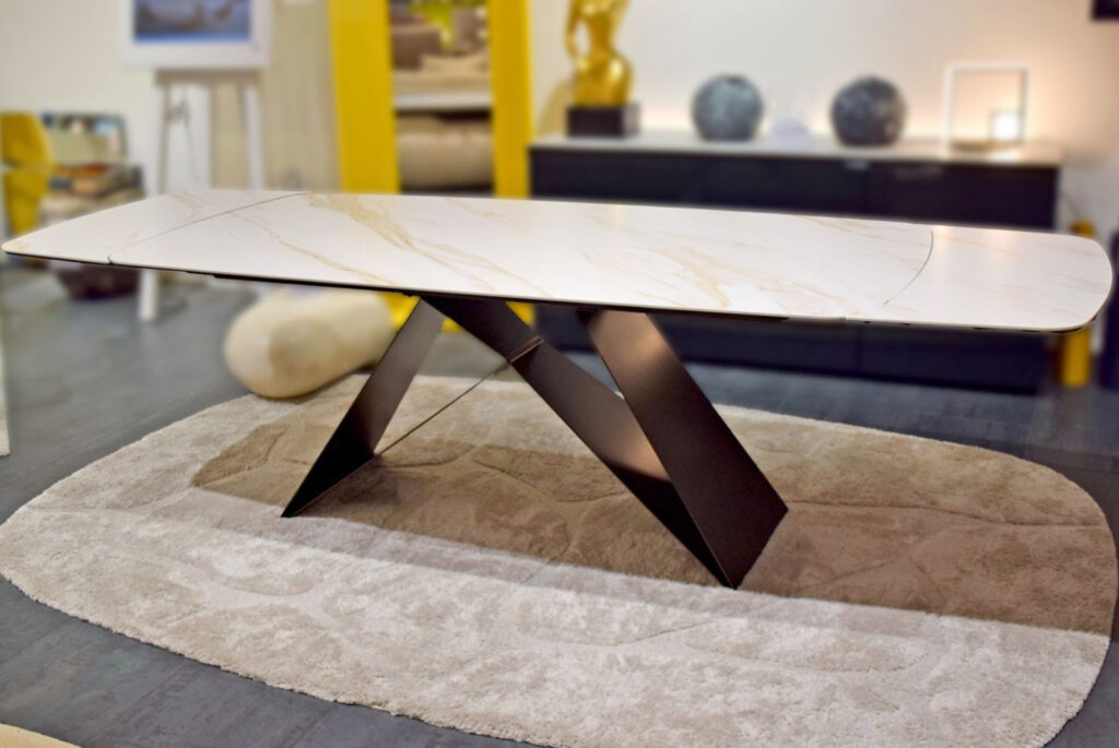 Taranto - Table de repas céramique extensible